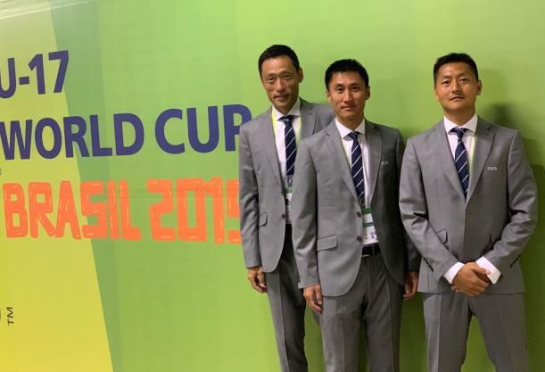 女上男下男人吃奶xx00动态图
